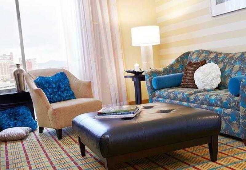 Renaissance Asheville Downtown Hotel Habitación foto